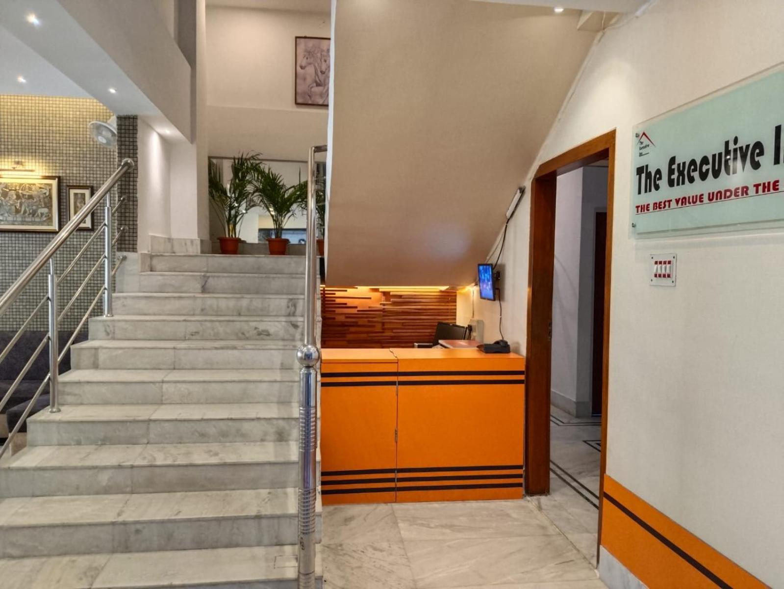 The Executive Inn Guwahati Esterno foto
